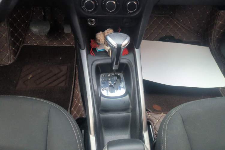 Used Citroen Elysee 2018 1.6L Automatic Fashion Model Gear Lever