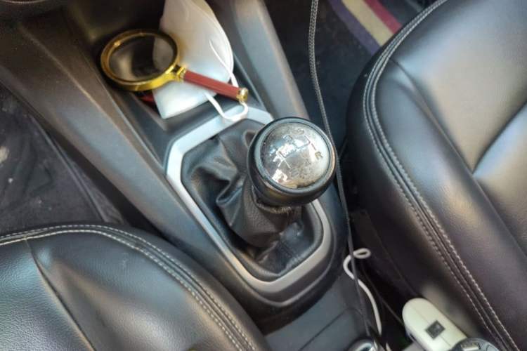 Used Citroen Elysee 2018 1.6L Manual Fashion Edition Gear Lever