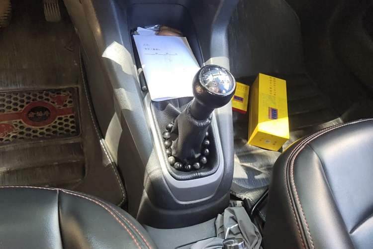Used Citroen Elysee  Gear Lever
