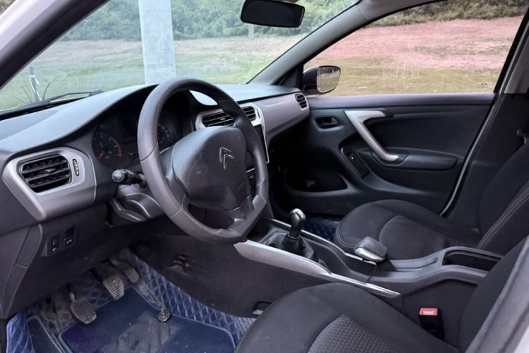 Used Citroen Elysee 2018 1.6L Manual Fashion Edition Interior 4