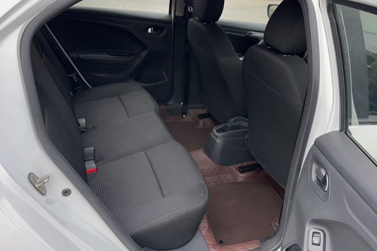 Used Citroen Elysee 2018 1.6L Manual Fashion Edition Interior 6