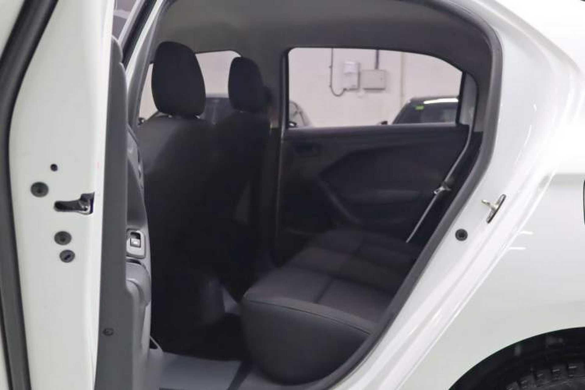 Used Citroen Elysee 2018 1.6L Automatic Fashion Model Interior 9