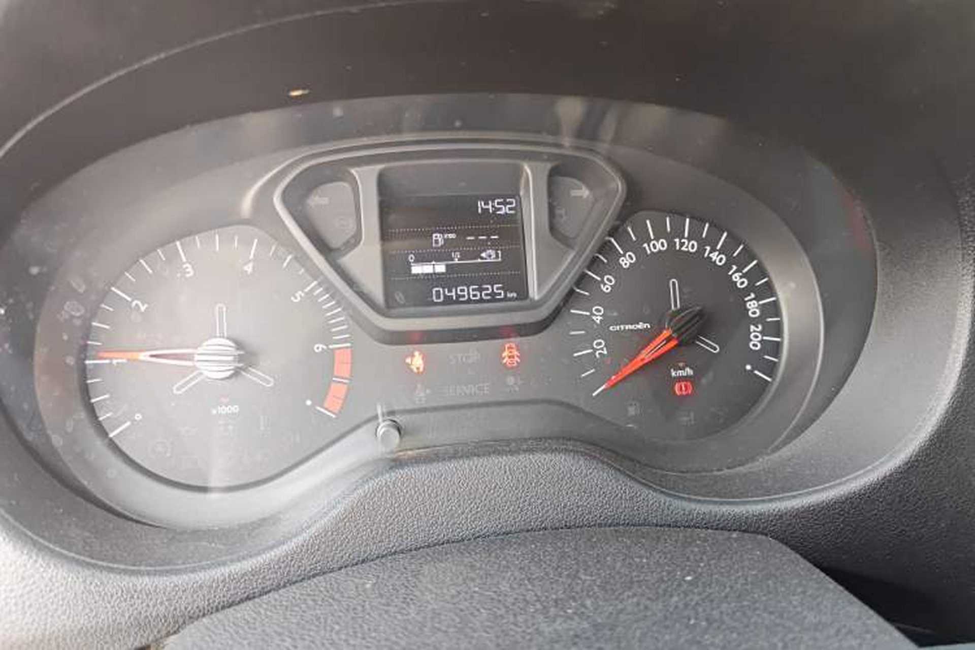 Used Citroen Elysee 2018 1.6L Manual Fashion Edition Odometer Close Up