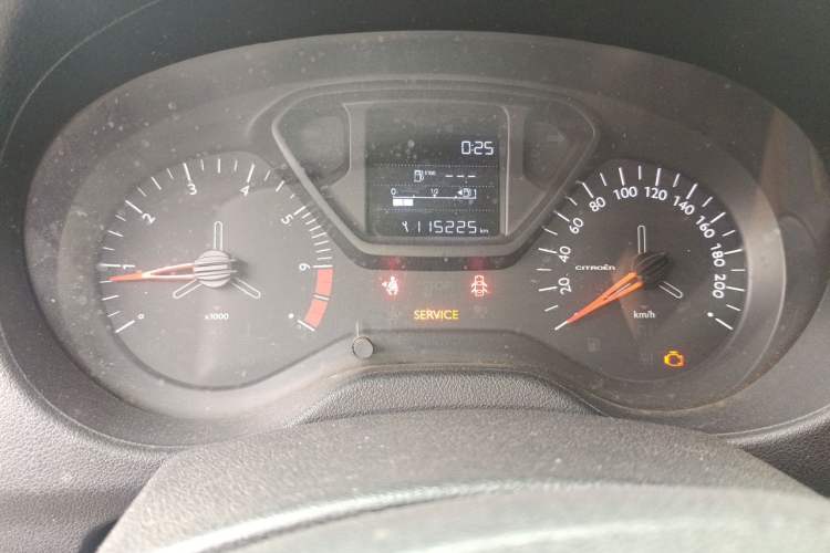 Used Citroen Elysee 2018 1.6L Manual Fashion Edition Odometer Close Up