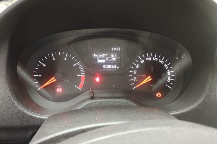 Used Citroen Elysee 2018 1.6L Manual Fashion Edition Odometer Close Up