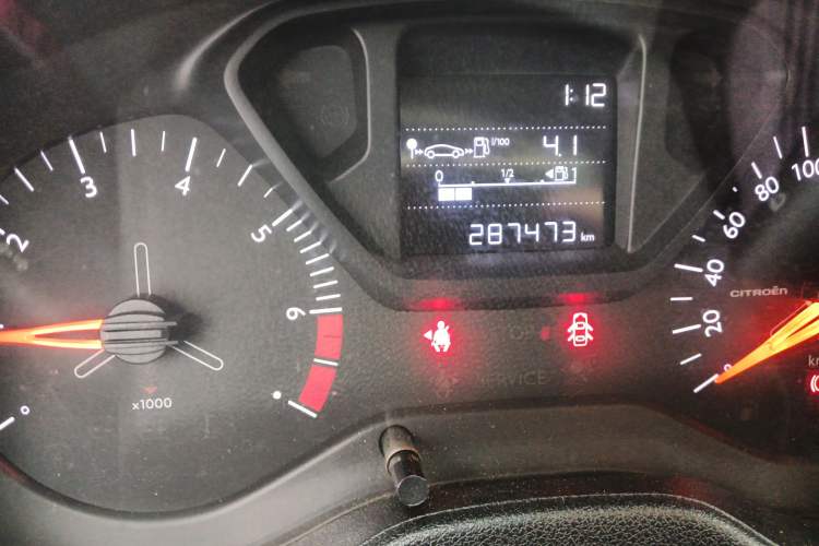 Used Citroen Elysee 2018 1.6L Manual Fashion Edition Odometer Close Up