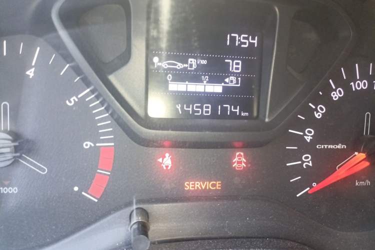 Used Citroen Elysee 2018 1.6L Manual Fashion Edition Odometer Close Up