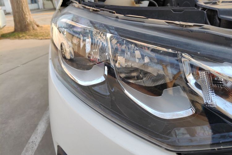 Used Citroen Elysee 2018 1.6L Manual Fashion Edition Right Front Headlight
