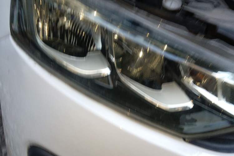 Used Citroen Elysee 2018 1.6L Manual Fashion Edition Right Front Headlight