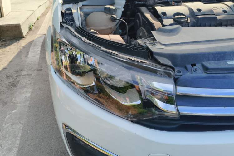 Used Citroen Elysee 2018 1.6L Automatic Comfort Model Right Front Headlight