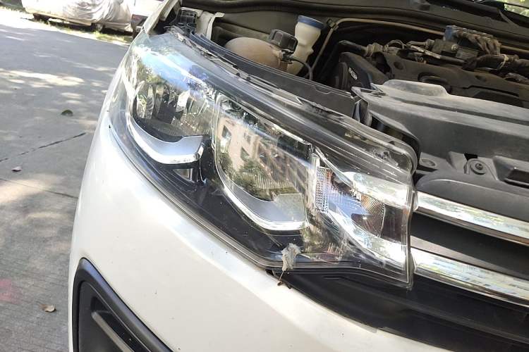 Used Citroen Elysee  Right Front Headlight
