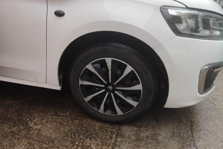Used Citroen Elysee 2018 1.6L Manual Fashion Edition Right Front Wheel Hub