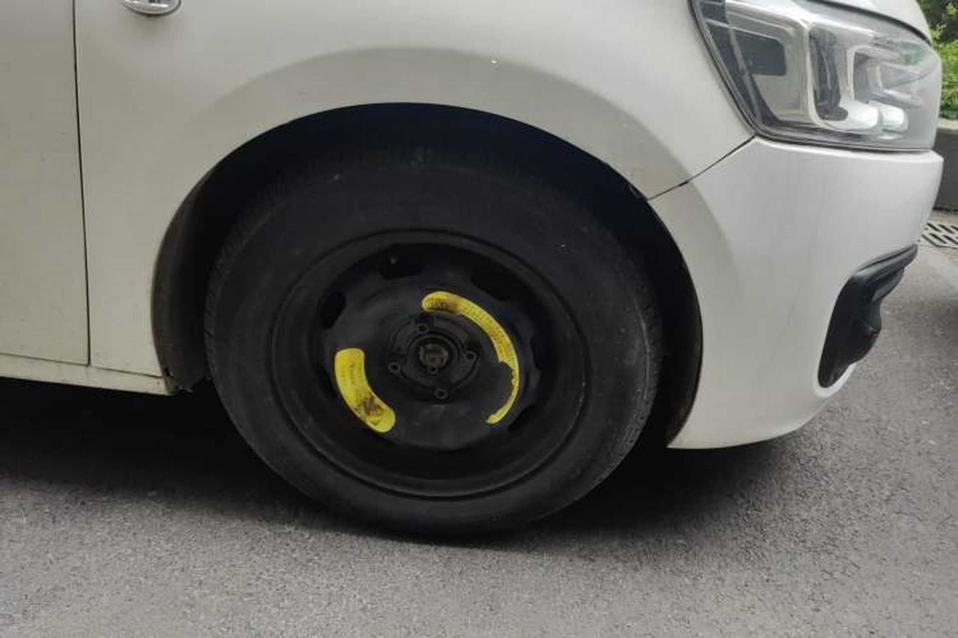 Used Citroen Elysee 2018 1.6L Manual Fashion Edition Right Front Wheel Hub