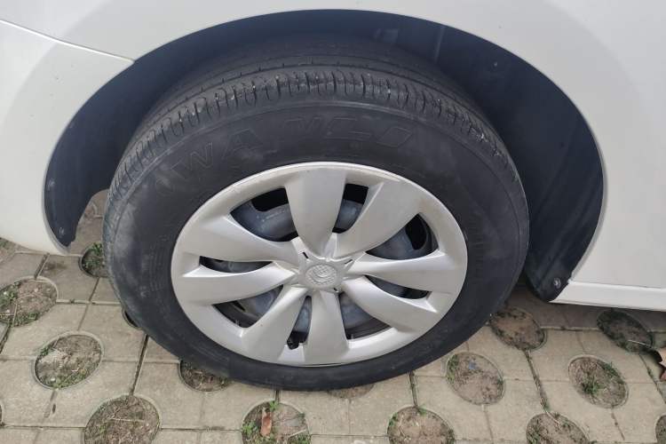Used Citroen Elysee 2018 1.6L Automatic Fashion Model Right Rear Wheel Hub