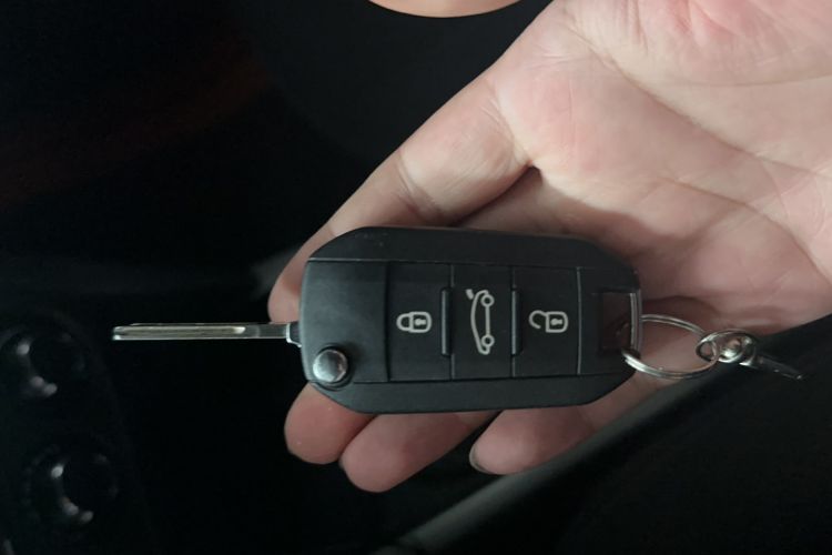 Used Citroen Elysee 2018 1.6L Manual Fashion Edition Vehicle Key