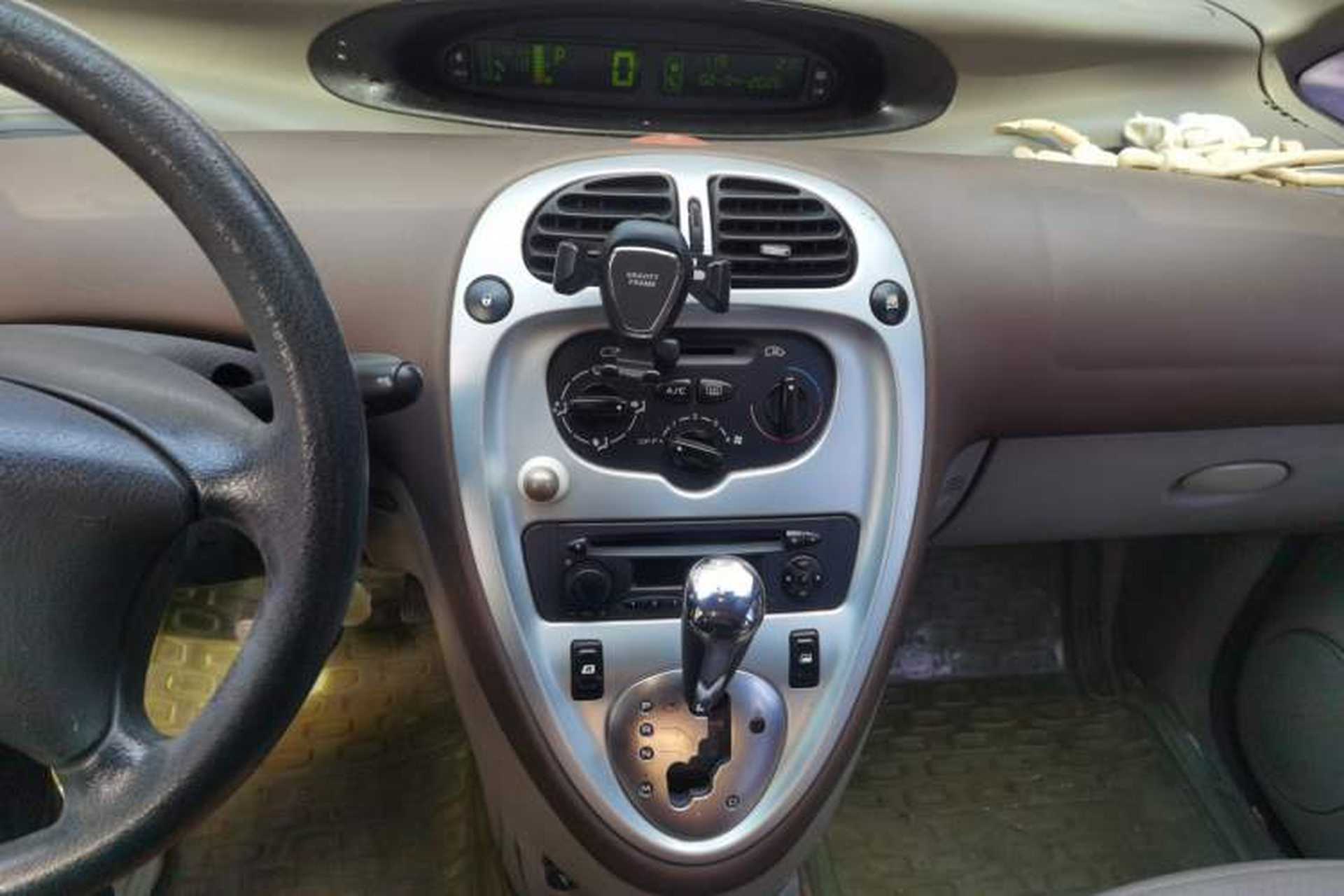 Used Citroen Picasso 2007 2.0L Automatic Audio And AC Panel
