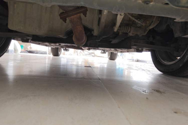 Used Cowin C3 2015 1.5L Manual Gold Diamond Edition Chassis Front