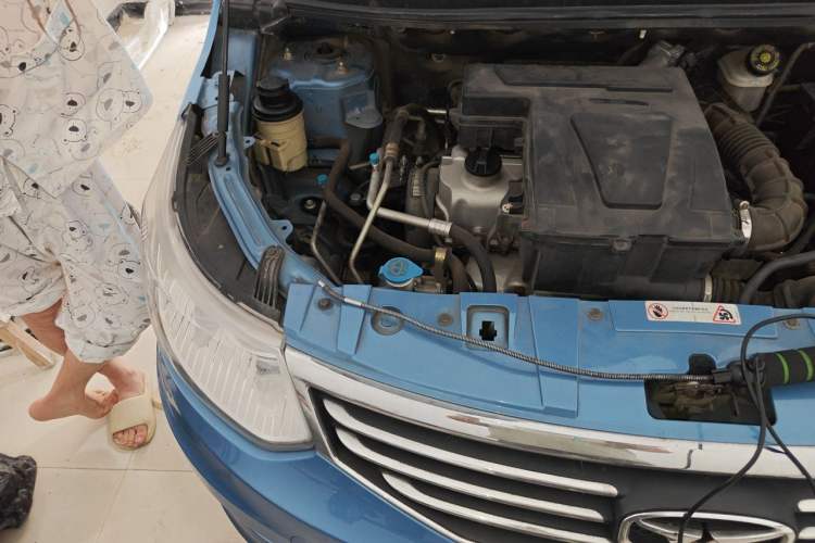 Used Cowin C3 2015 1.5L Manual Gold Diamond Edition Engine Bay Right