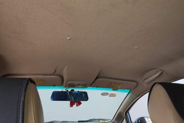 Used Cowin C3 2015 1.5L Manual Gold Diamond Edition Headliner