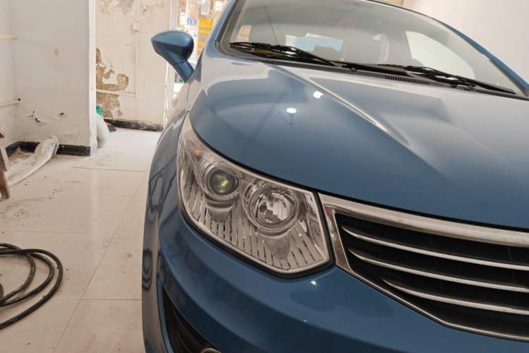 Used Cowin C3 2015 1.5L Manual Gold Diamond Edition Right Front Headlight