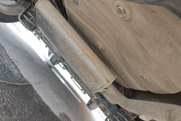 Used Cowin C3 2015 1.5L Manual Gold Diamond Edition Chassis Rear