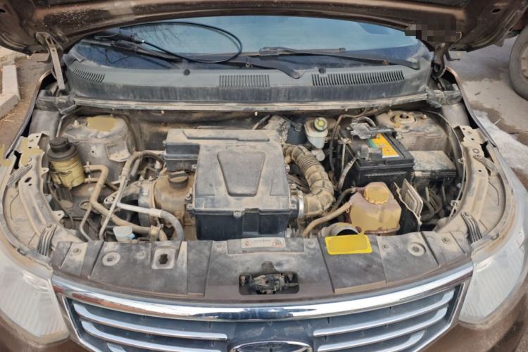 Used Cowin C3 2015 1.5L Manual Gold Diamond Edition Engine Bay
