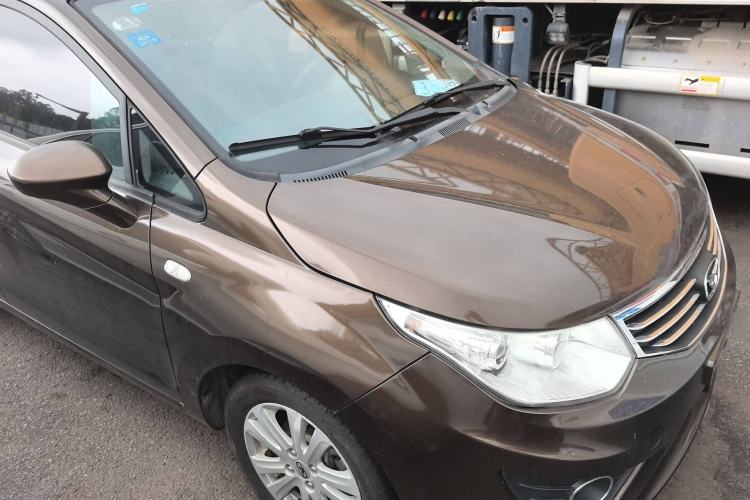 Used Cowin C3 2015 1.5L AMT Gold Diamond Edition Exterior 2