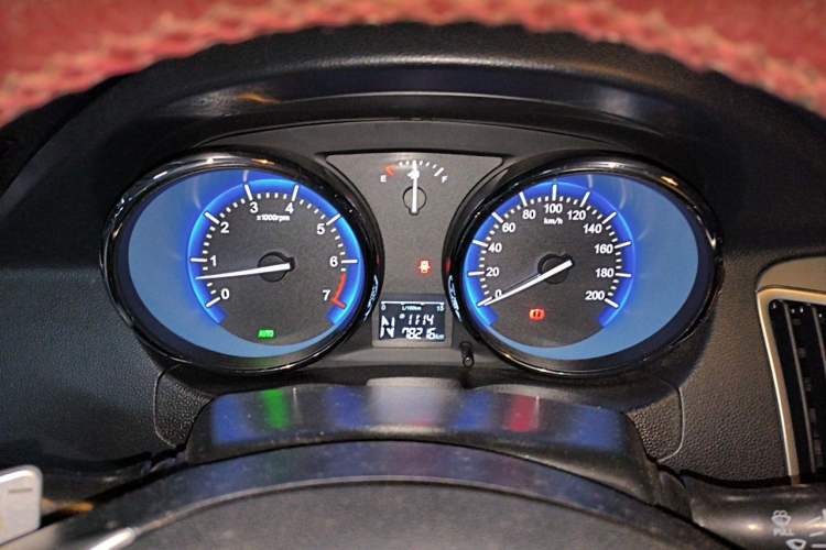 Used Cowin C3 2015 1.5L AMT Gold Diamond Edition Instrument Cluster