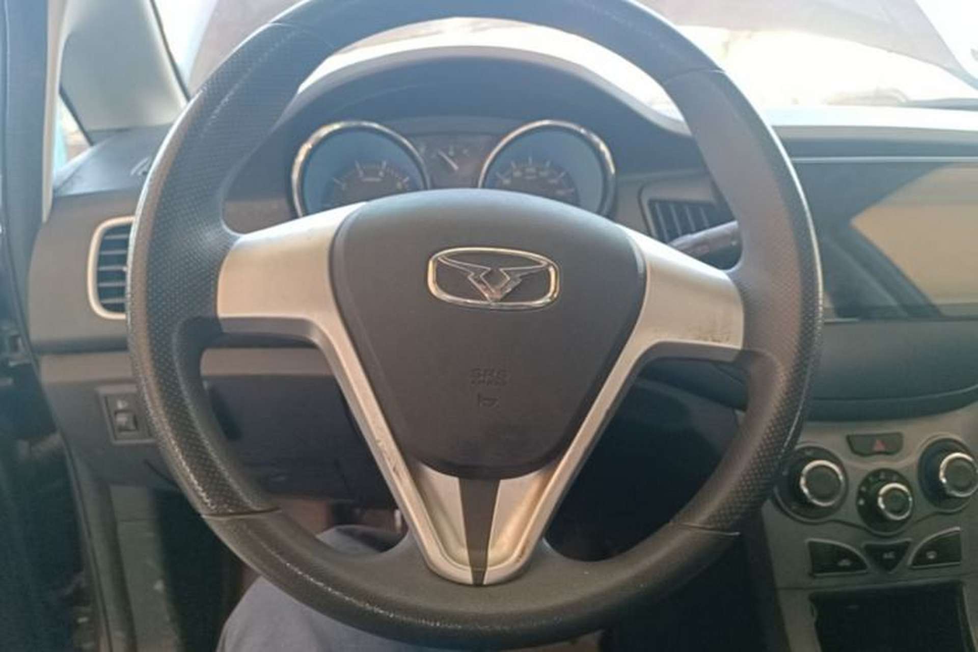 Used Cowin C3 2015 1.5L Manual Yellow Diamond Edition Steering Wheel