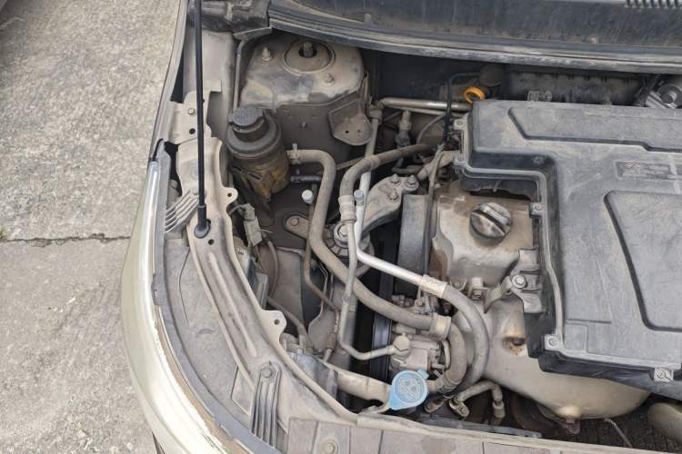 Used Cowin C3 2015 1.5L Manual Blue Diamond Model Engine Bay Right