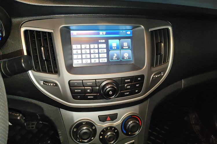 Used Cowin C3 2015 1.5L Manual Gold Diamond Edition Audio And AC Panel