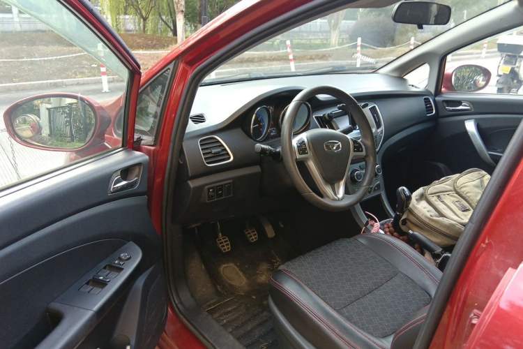 Used Cowin C3 2015 1.5L Manual Gold Diamond Edition Driver Seat