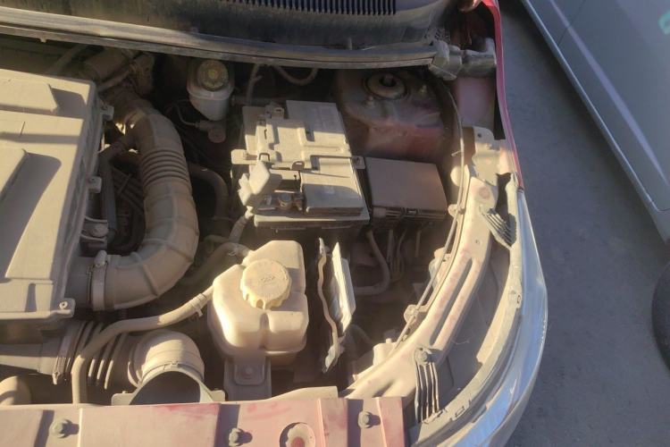 Used Cowin C3 2015 1.5L Manual Gold Diamond Edition Engine Bay Left