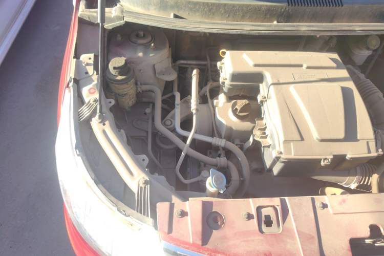 Used Cowin C3 2015 1.5L Manual Gold Diamond Edition Engine Bay Right