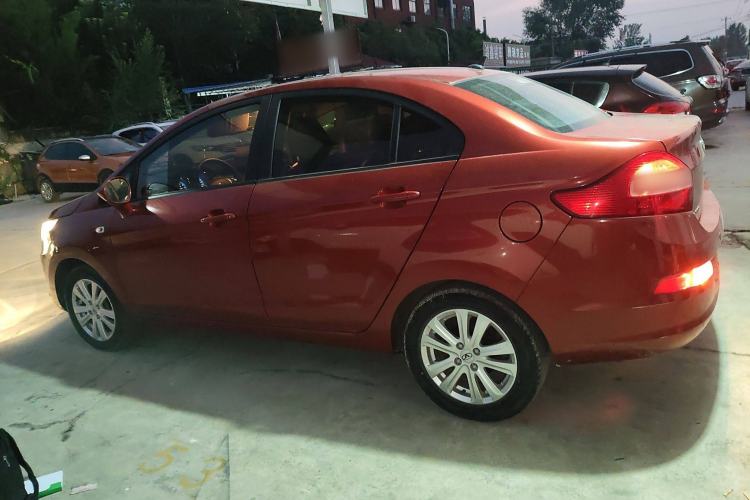 Used Cowin C3 2015 1.5L Manual Gold Diamond Edition Exterior 3