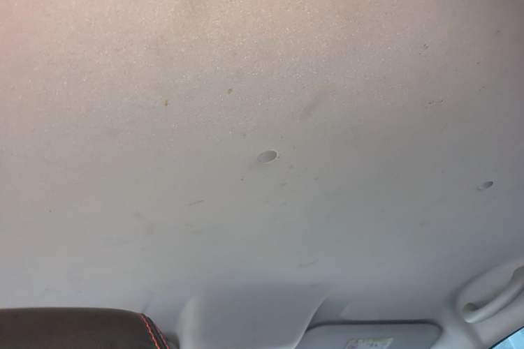Used Cowin C3 2015 1.5L Manual Gold Diamond Edition Headliner
