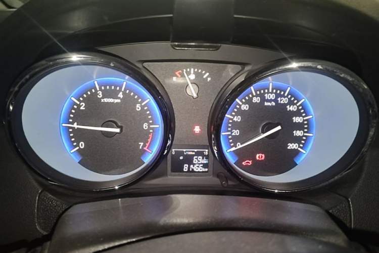 Used Cowin C3 2015 1.5L Manual Gold Diamond Edition Instrument Cluster