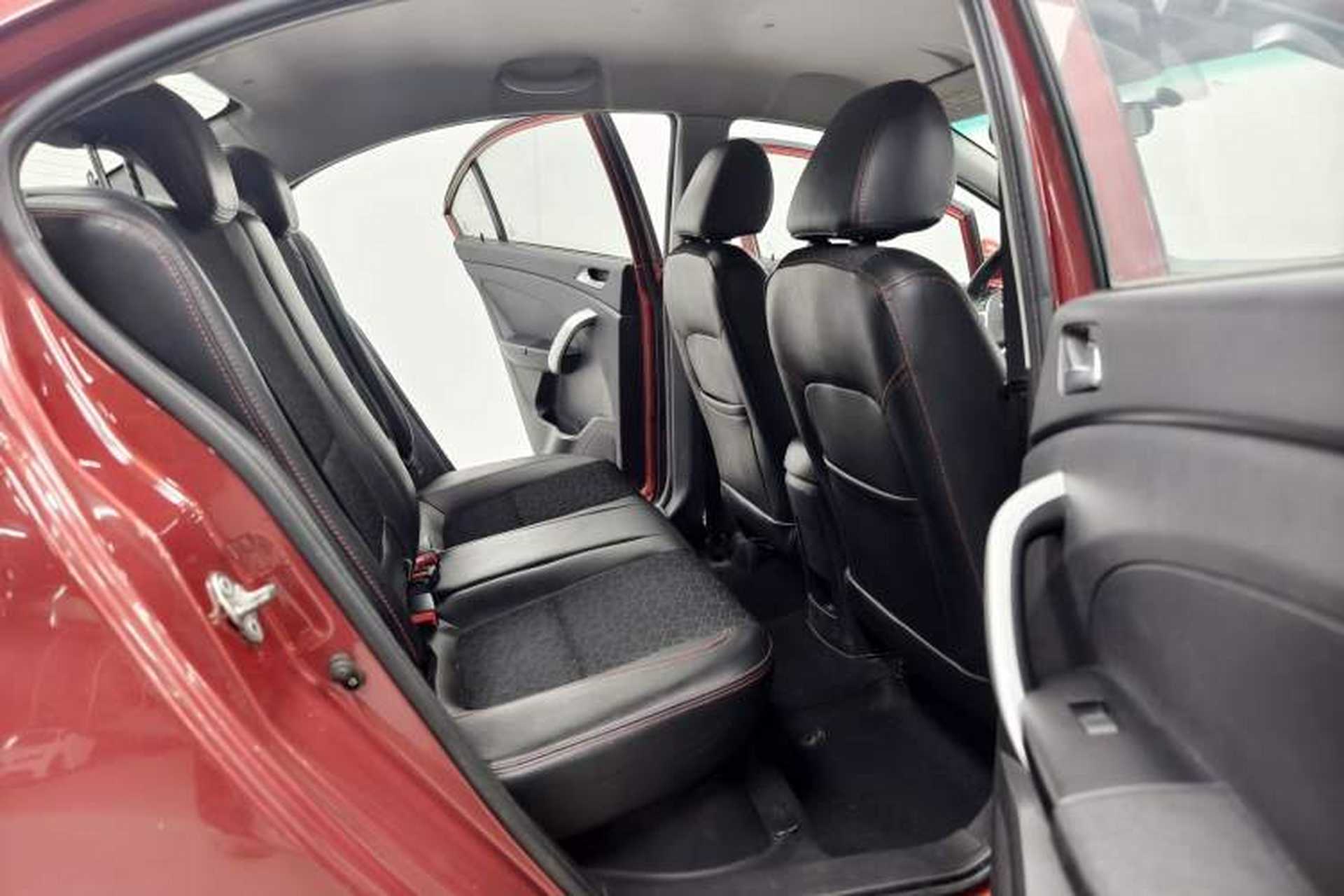 Used Cowin C3 2015 1.5L Manual Gold Diamond Edition Interior 5