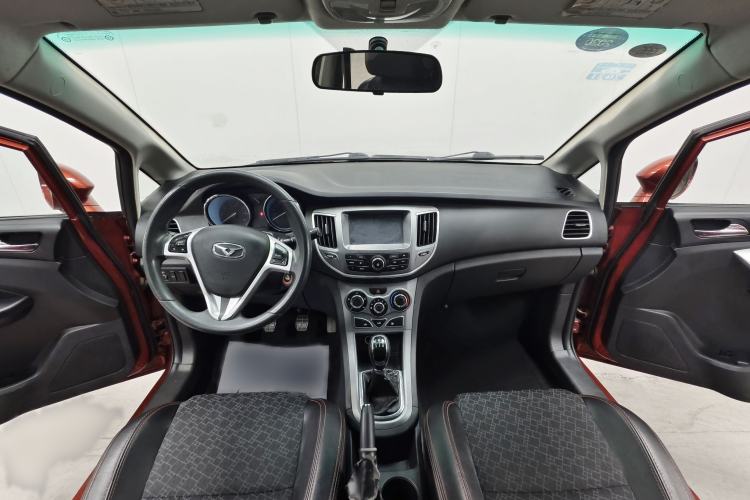 Used Cowin C3 2015 1.5L Manual Gold Diamond Edition Interior 8