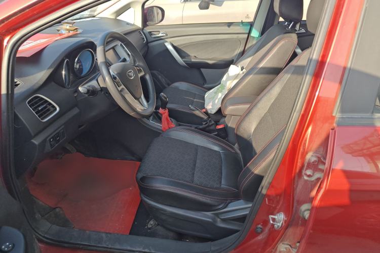 Used Cowin C3 2015 1.5L Manual Gold Diamond Edition Left Front Seat