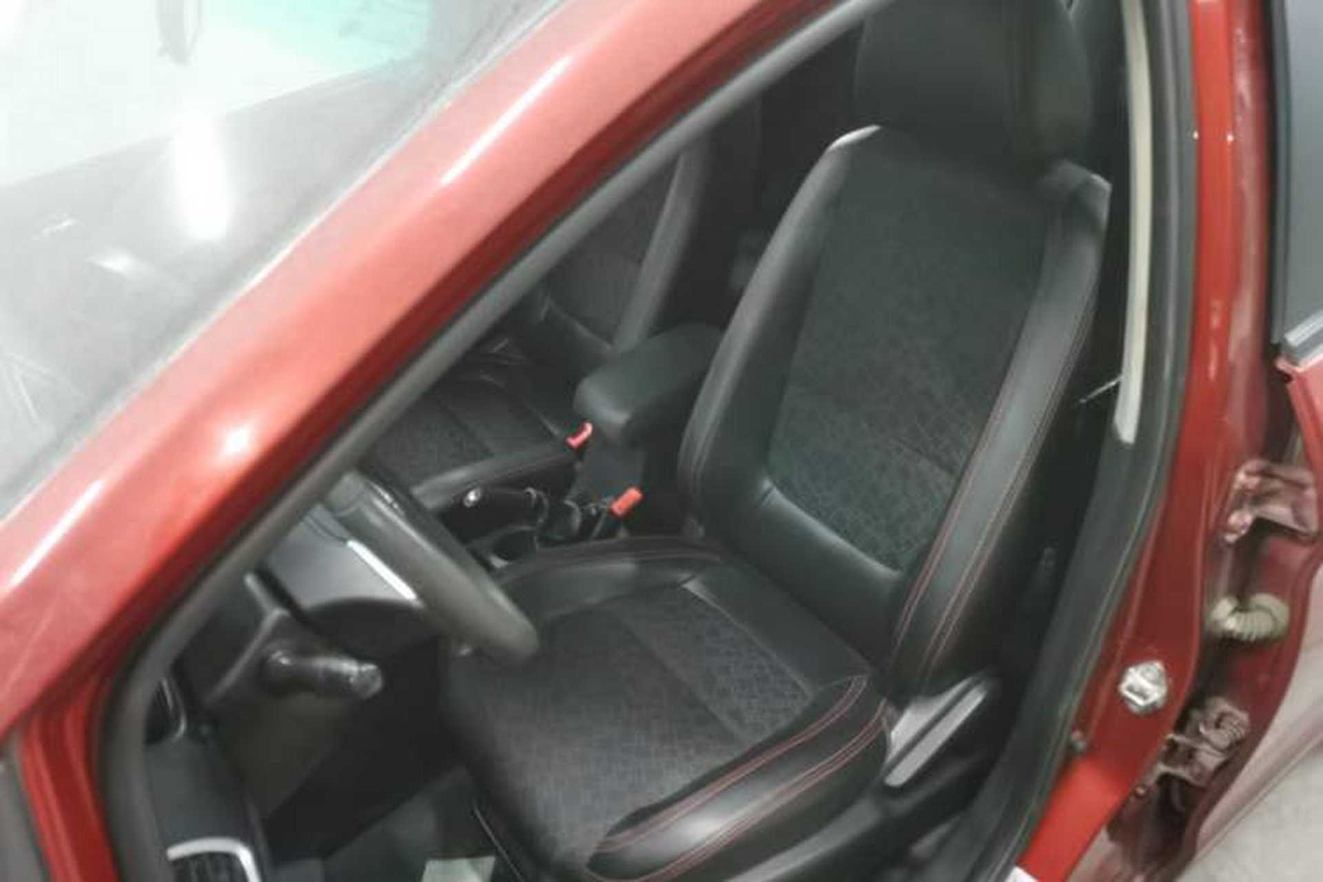 Used Cowin C3 2015 1.5L Manual Gold Diamond Edition Left Front Seat