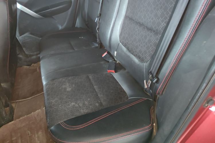 Used Cowin C3 2015 1.5L Manual Gold Diamond Edition Left Rear Seat