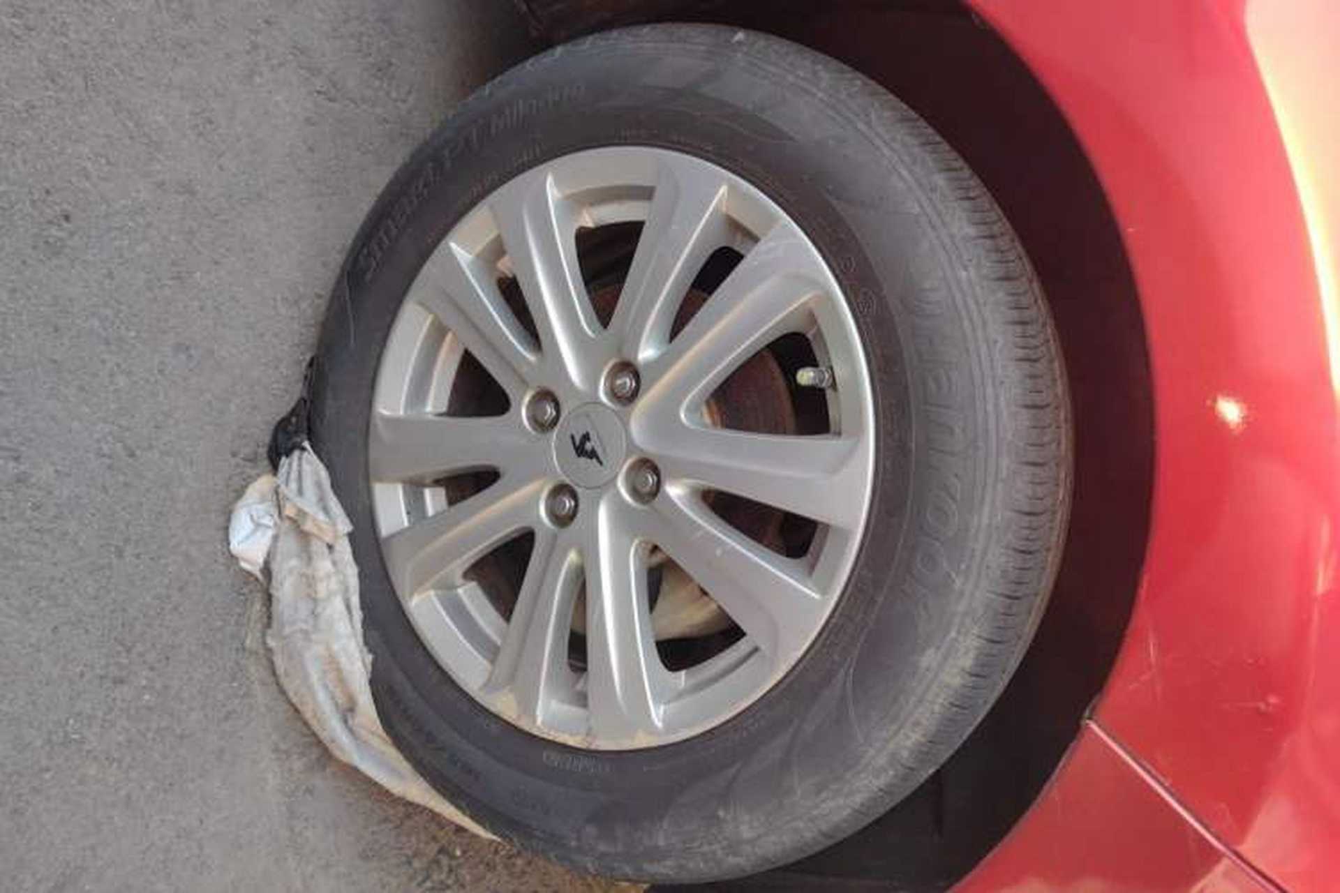 Used Cowin C3 2015 1.5L Manual Gold Diamond Edition Right Front Wheel Hub