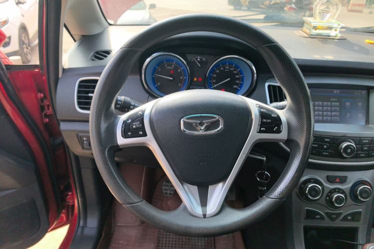 Used Cowin C3 2015 1.5L Manual Gold Diamond Edition Steering Wheel