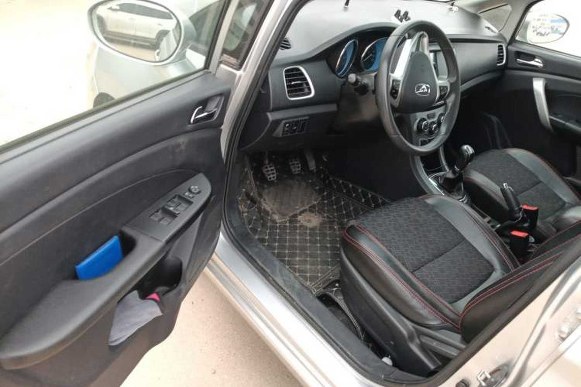 Used Cowin C3 2015 1.5L Manual Gold Diamond Edition Driver Seat