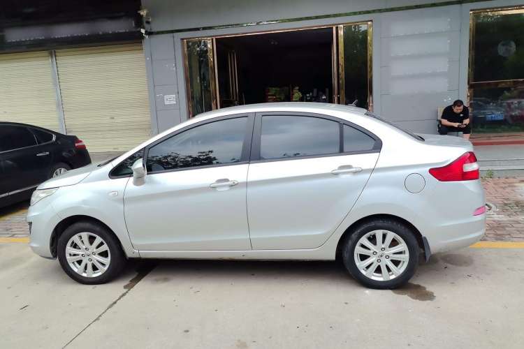 Used Cowin C3 2015 1.5L Manual Gold Diamond Edition Left Side