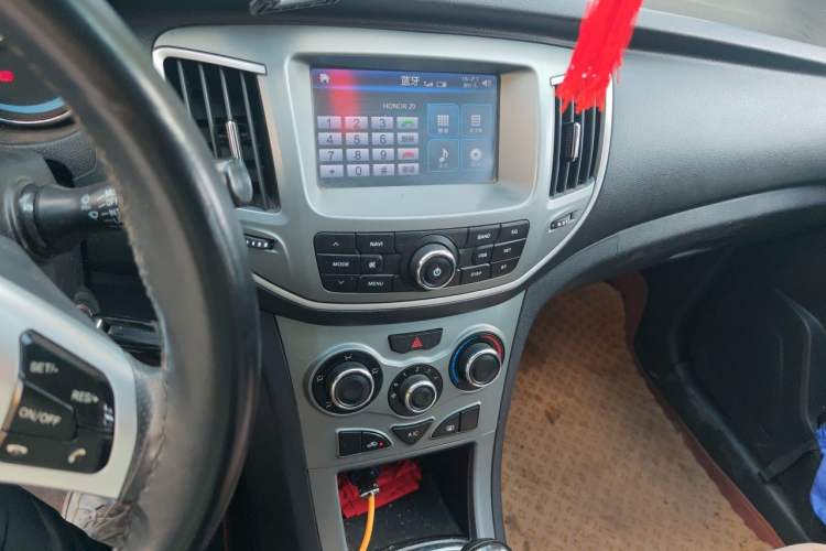 Used Cowin C3 2015 1.5L Manual Blue Diamond Model Audio And AC Panel