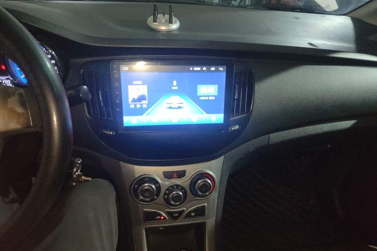 Used Cowin C3 2015 1.5L Manual Yellow Diamond Edition Audio And AC Panel