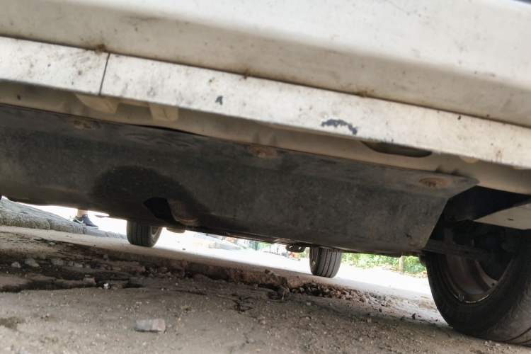 Used Cowin C3 2015 1.5L Manual Gold Diamond Edition Chassis Front