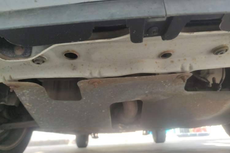 Used Cowin C3 2015 1.5L Manual Gold Diamond Edition Chassis Front